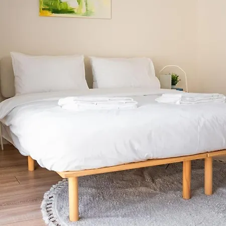 4b2 Brand New Flat With Air Conditioning In Center Appartement Istambul